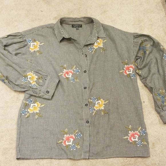 Topshop button up - Picture 2 of 5